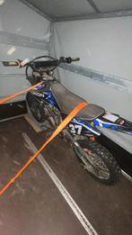 Pitbike 125 cc, Fietsen en Brommers, Ophalen of Verzenden, Zo goed als nieuw