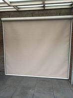 Elektrisch bedienbare screen ral 9010 zandkleur, Ophalen, Elektrisch, Zo goed als nieuw, 150 tot 300 cm