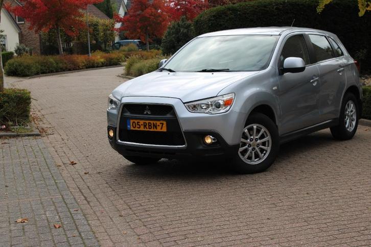 Mitsubishi ASX 1.6 86KW 2011 Grijs, Auto's, Mitsubishi, Particulier, ASX, Airbags, Airconditioning, Centrale vergrendeling, Climate control