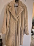 Beige faux fur jas van Costes - Maat S, Beige, Ophalen of Verzenden, Costes, Maat 36 (S)