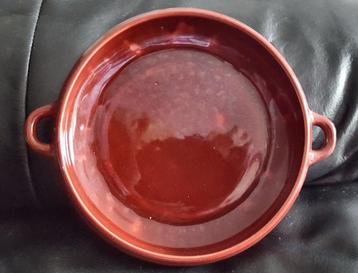 Schaaltje donkerrood van Goedewaagen Gouda nummer 693 beschikbaar voor biedingen