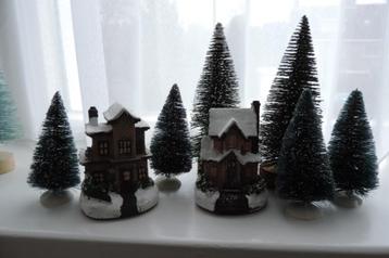 Nieuwe kerstbomen en kersthuisjes