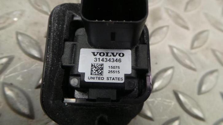 VOLVO V70 SE LUX D5 [CAMERA] 2015, Auto-onderdelen, Overige Auto-onderdelen, Gebruikt, ARN erkend, Stiba lid, Erkend duurzaam