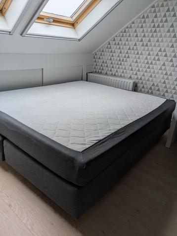 Boxspring 180x200cm beschikbaar voor biedingen