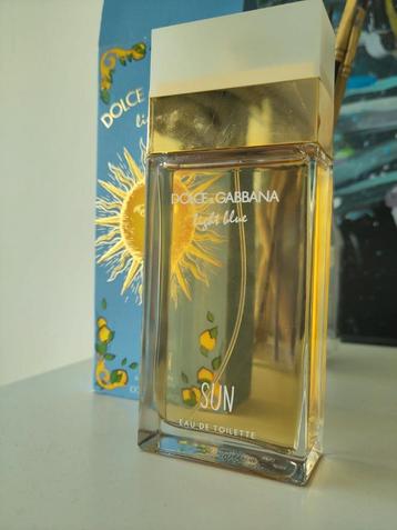 Dolce Gabbana Light blue sun beschikbaar voor biedingen