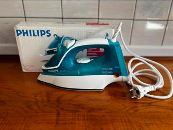 Philips strijkijzer Steam Iron GC2520 wit blauw beschikbaar voor biedingen