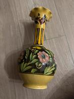 Antieke Vaas met Bloemmotieven Gesigneerd Handbeschilderd De, Ophalen of Verzenden