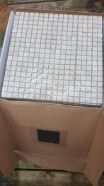 Creme kleurige mozaiek tegeltjes, Ophalen