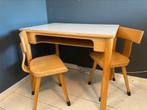 Vintage schooltafeltje &  2 schoolstoeltjes, Ophalen, Gebruikt, Stoel(en)