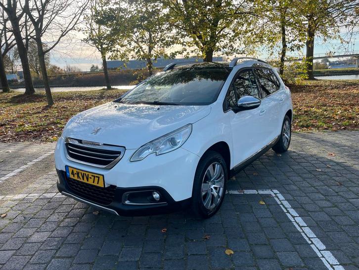 Peugeot 2008 1.2 VTI 60KW/82PK 2013 Wit, Auto's, Peugeot, Particulier, ABS, Achteruitrijcamera, Airbags, Boordcomputer, Centrale vergrendeling