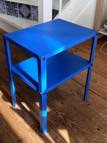 IKEA KNARREVIK nachtkastje beschikbaar voor biedingen