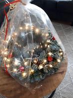 Grote krans met glazen stolp en verlichting, Diversen, Kerst, Ophalen of Verzenden, Nieuw