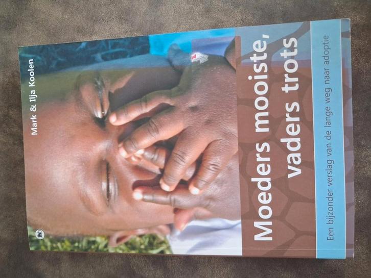 Mark Koolen - Moeders mooiste, vaders trots, Boeken, Literatuur, Zo goed als nieuw, Ophalen of Verzenden