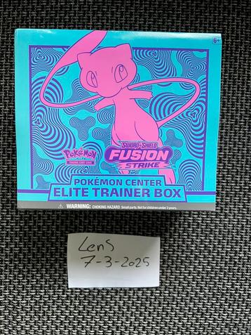 Fusion Strike Pokemon Center ETB SEALED beschikbaar voor biedingen