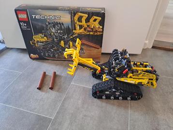 Lego Technic 42094 tracked loader, rupslader met doos beschikbaar voor biedingen