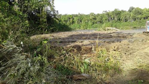 Perceel te koop in Suriname aan het water (Saramacca), Huizen en Kamers, Kavels en Percelen
