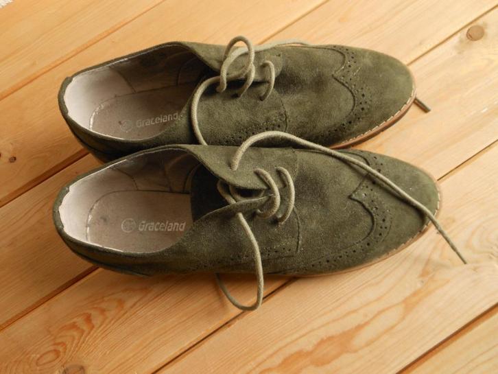 nieuwe schoenen maat 39 en maat 40, Kleding | Dames, Schoenen, Nieuw, Schoenen met lage hakken, Groen, Ophalen of Verzenden