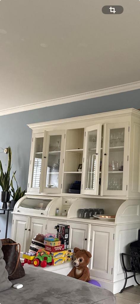 Woonkamerkast met glazen deuren, Huis en Inrichting, Kasten | Dressoirs, Gebruikt, 150 tot 200 cm, 25 tot 50 cm, Met lade(s), Overige houtsoorten