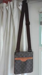 23x22 cm. Bruin schoudertasje, merk LV Paris, Nieuw, Overige merken, Ophalen of Verzenden, Bruin