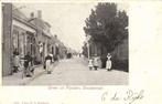 Groeten uit Fijnaart, Dorpsstraat. - gelopen, Verzamelen, Ansichtkaarten | Nederland, Ophalen of Verzenden, 1940 tot 1960, Gelopen