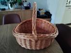 Rieten/rotan boodschappen/picknickmandje i.z.g.st., Huis en Inrichting, Woonaccessoires | Schalen en Manden, Ophalen, Gebruikt