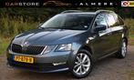 Skoda Octavia Combi 1.0 TSI Greentech Ambition Business*2e e, Auto's, Skoda, Stof, Gebruikt, Origineel Nederlands, Handgeschakeld