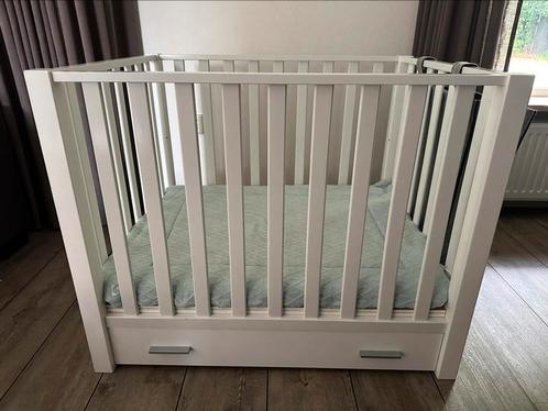 Box Bopita met lade en Jollein boxkleed & baby-stuf zak, Kinderen en Baby's, Boxen, Zo goed als nieuw, Lade, Ophalen