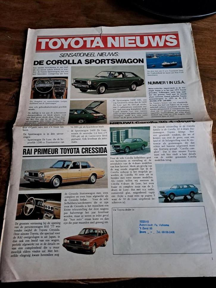 Toyota nieuws folder / krant, Hobby en Vrije tijd, Scrapbooking, Zo goed als nieuw, Ophalen of Verzenden