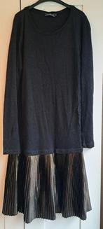 Prachtige jurk voor de feestdagen van River Woods, maat S, Kleding | Dames, Jurken, River Woods, Zwart, Ophalen of Verzenden, Zo goed als nieuw