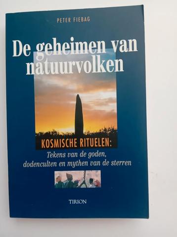 P. Fiebag - De geheimen van natuurvolken beschikbaar voor biedingen