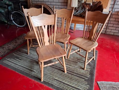 MidCentury vintage Spijlenstoel stoelen 4x erg leuk! Zie adv, Huis en Inrichting, Stoelen, Gebruikt, Vier, Hout, Ophalen