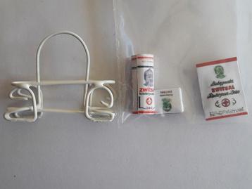 ZWITSAL-rekje, schaal 1op12, poppenhuis miniatuur. beschikbaar voor biedingen