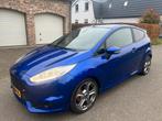 Ford Fiesta 1.6 ST2 182PK CRUISE.NAVI.RECARO.NAP!, Auto's, Gebruikt, Zwart, 4 cilinders, Blauw