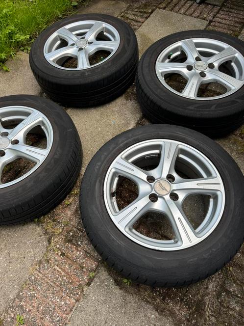 velgen  4x100 185 / 60 R15 zomerbanden, Auto-onderdelen, Banden en Velgen, Velg(en), Zomerbanden, 15 inch, 185 mm, Personenwagen