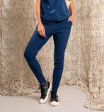 Studio Anneloes New Franka broek classic blue travelstof XS, Kleding | Dames, Broeken en Pantalons, Studio Anneloes, Blauw, Ophalen of Verzenden