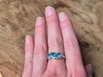 14 karaat gouden ring, topaas en diamant, Gebruikt, Ophalen of Verzenden, 17 tot 18, Met edelsteen