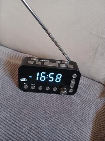 DAB+ Radio met Wekker beschikbaar voor biedingen