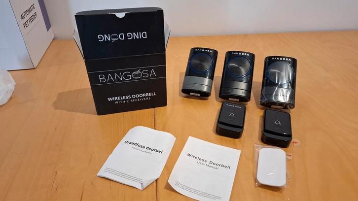 Bangosa Draadloze Deurbel Set - 2 Deurbellen + 3 Chimes, Huis en Inrichting, Deurbellen, Gebruikt, Draadloos, Ophalen of Verzenden