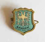 Arnhem - 700 jaar stad - oude speld / broche - 1933, Ophalen of Verzenden, Gebruikt, Stad of Land, Speldje of Pin