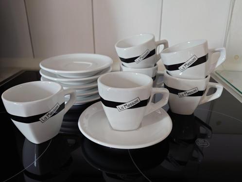 6 cappuccino kop en schotels La Messioni, Huis en Inrichting, Keuken | Servies, Nieuw, Kop(pen) en/of Schotel(s), Overige stijlen
