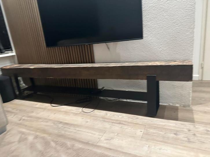 Tv meubel, Huis en Inrichting, Kasten | Televisiemeubels, Zo goed als nieuw, Minder dan 100 cm, 25 tot 50 cm, Ophalen of Verzenden