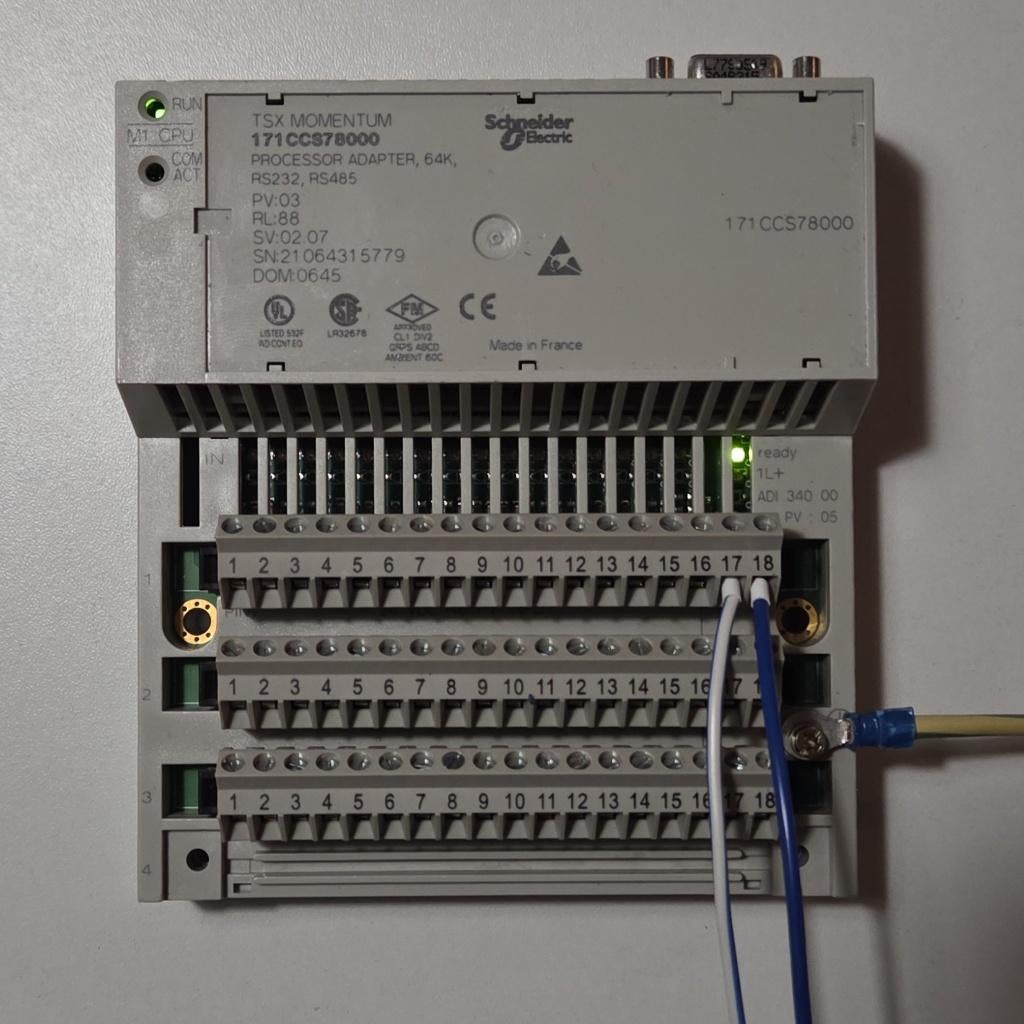 Schneider Modicon Momentum PLC Set: 171CCS78000+170ADI34000, Hobby en Vrije tijd, Elektronica-componenten, Gebruikt, Verzenden