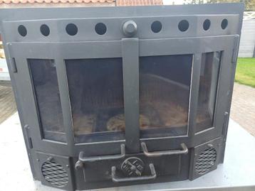 Houtkachel beschikbaar voor biedingen