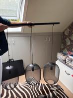 Zwarte hang eettafellamp, Huis en Inrichting, Lampen | Hanglampen, Ophalen of Verzenden, Zo goed als nieuw, Metaal, 50 tot 75 cm