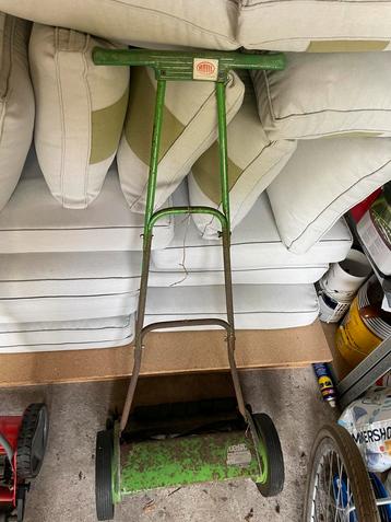 Grasmaaier Brill handmatig beschikbaar voor biedingen