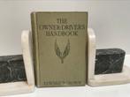 Autoboek The Owner Drivers Handbook uit 1929, Boeken, Auto's | Boeken, Gelezen, Overige merken, Ophalen of Verzenden