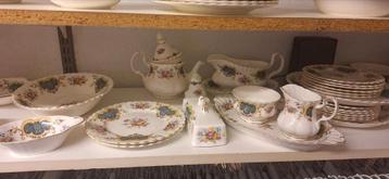 Royal albert berkeley 131 delig servies  beschikbaar voor biedingen