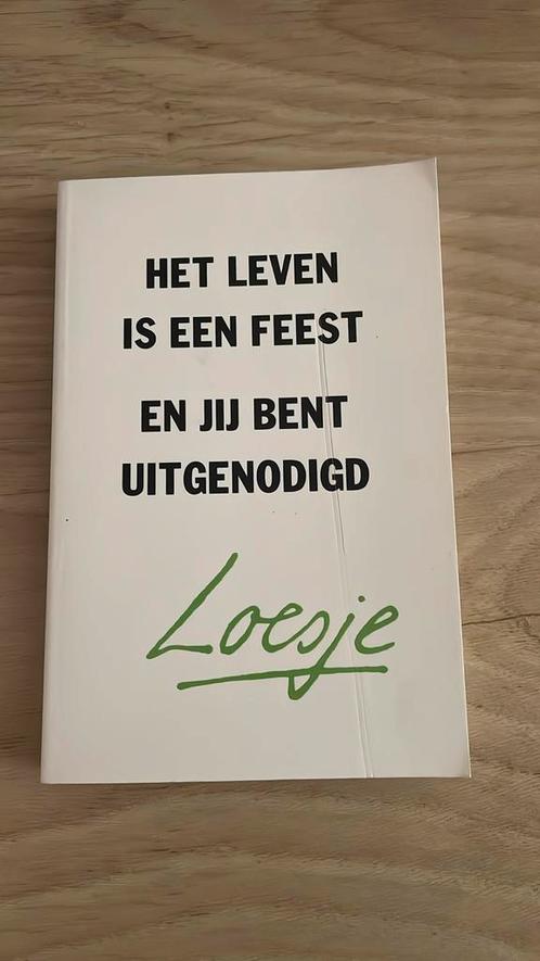 Loesje - Het leven is een feest en jij bent uitgenodigd, Boeken, Overige Boeken, Zo goed als nieuw, Ophalen of Verzenden