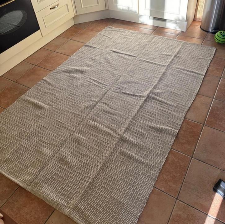 Nieuw katoenen kleed van Esquina – 140x210 cm (beige-grijs), Huis en Inrichting, Stoffering | Tapijten en Kleden, Nieuw, 100 tot 150 cm