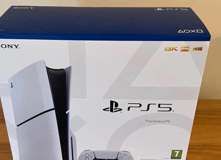 Playstation 5 Disc EDTION 2 CONTROLLERS DOOS 2 GAMES KABELS, Spelcomputers en Games, Spelcomputers | Sony PlayStation 5, Ophalen of Verzenden